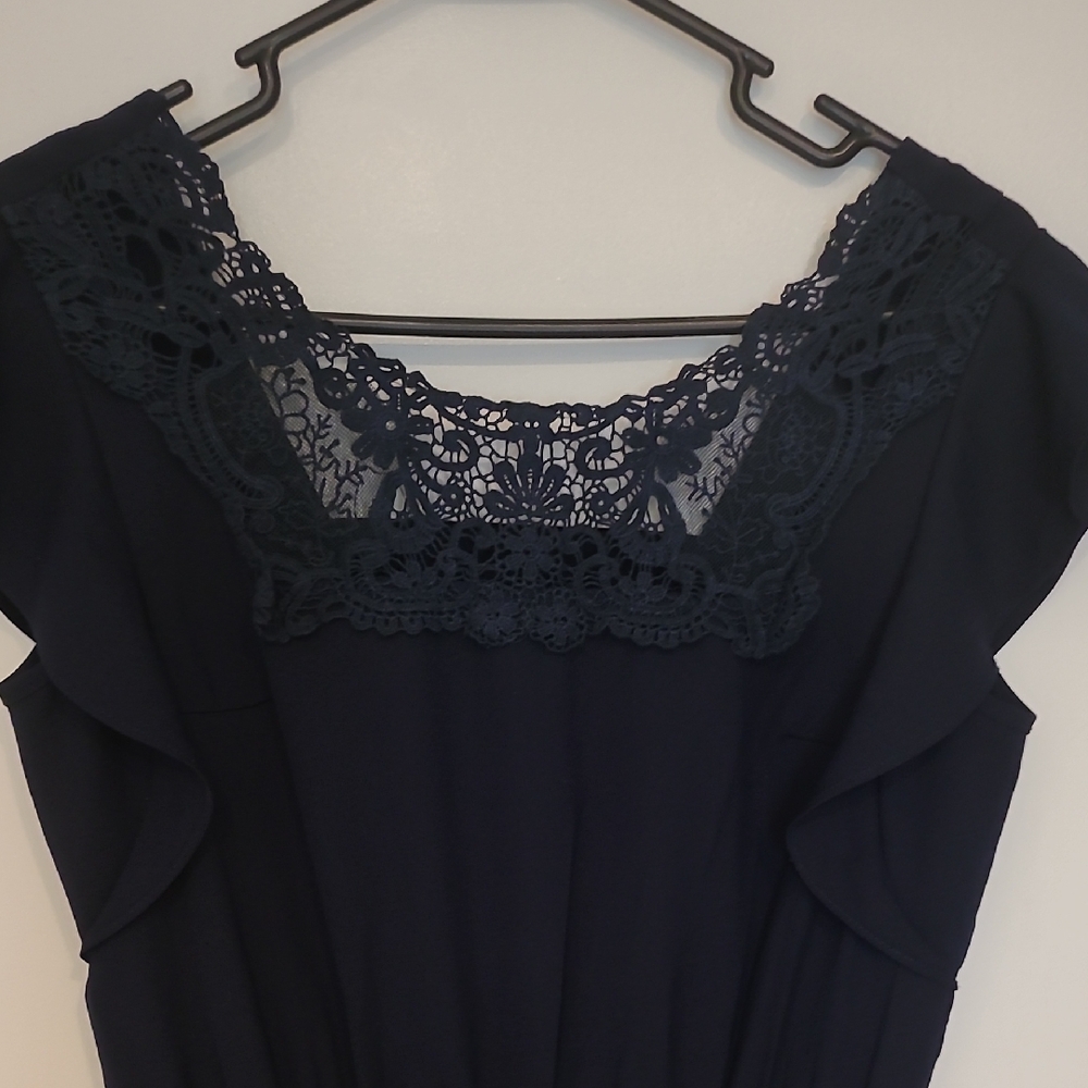 ✨3/$15✨Modcloth Navy Blue Dress with Lace Detail And Back Detail